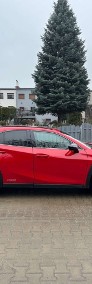 Lexus UX-4