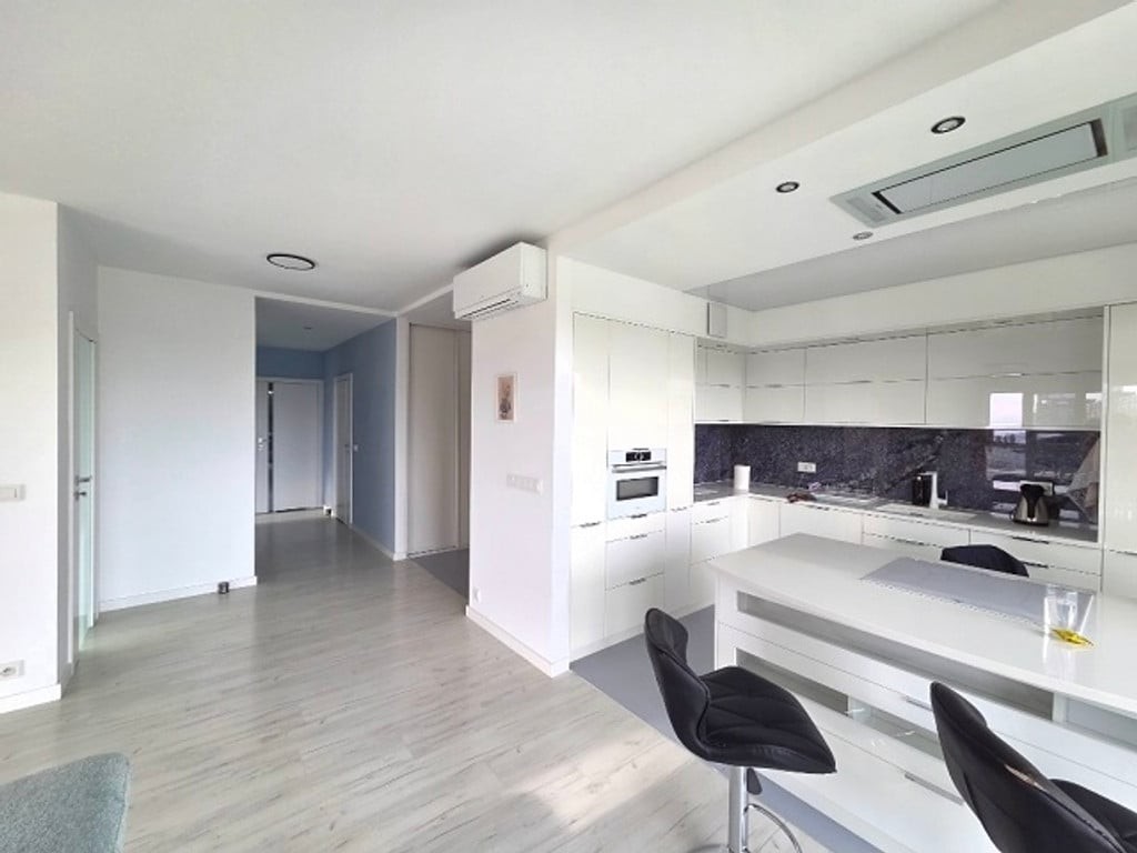 Mieszkanie na wynajem, 82 m² Śródmieście, Tramwajowa