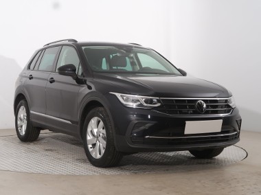 Volkswagen Tiguan Serwis ASO, DSG, VAT 23%, Klimatronic, Tempomat, Parktronic,-1