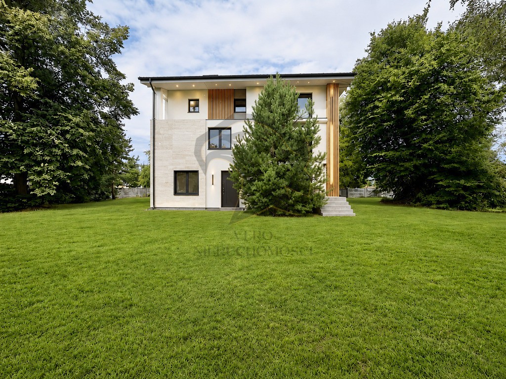 Dom na sprzedaż, 8 pokoi, 282 m², Włodzimierz