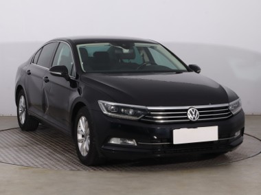 Volkswagen Passat B8 , Salon Polska, Serwis ASO, Navi, Klimatronic, Tempomat,-1