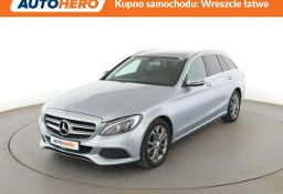 Mercedes-Benz Klasa C W205 automat full LED skóra navi klima auto kamera i czujniki parkowania