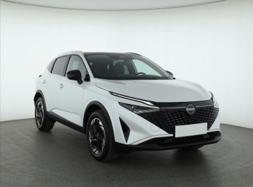 Nissan Qashqai III , 1. Właściciel, Serwis ASO, Automat, VAT 23%, Skóra, Navi,
