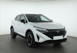 Nissan Qashqai III , 1. Właściciel, Serwis ASO, Automat, VAT 23%, Skóra, Navi,