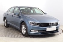 Volkswagen Passat B8 , Salon Polska, Navi, Klimatronic, Tempomat, Parktronic,