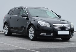 Opel Insignia , Klimatronic, Tempomat, Parktronic, Dach panoramiczny,ALU