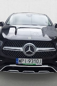 Mercedes-Benz-2