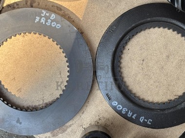 John Deere 7RXXX 7R 330 7R330 Płytka, podkładka hamulca R187527-1