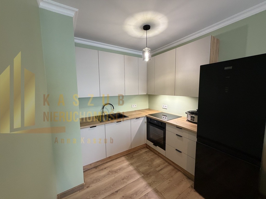 2 pokoje 49m², balkon, wysoki standard, winda – další