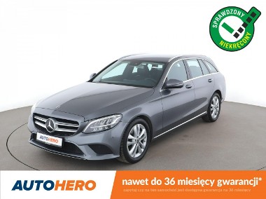 Mercedes-Benz Klasa C W205 navi półskóra full LED el. fotele grzane fotele kamery-1