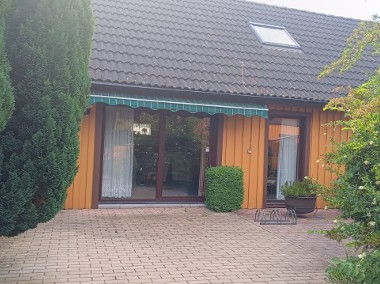 Sprzedam Dom + dom gościnny budynek gosp garaż  w Szwecji 29471 Solvesborg-1