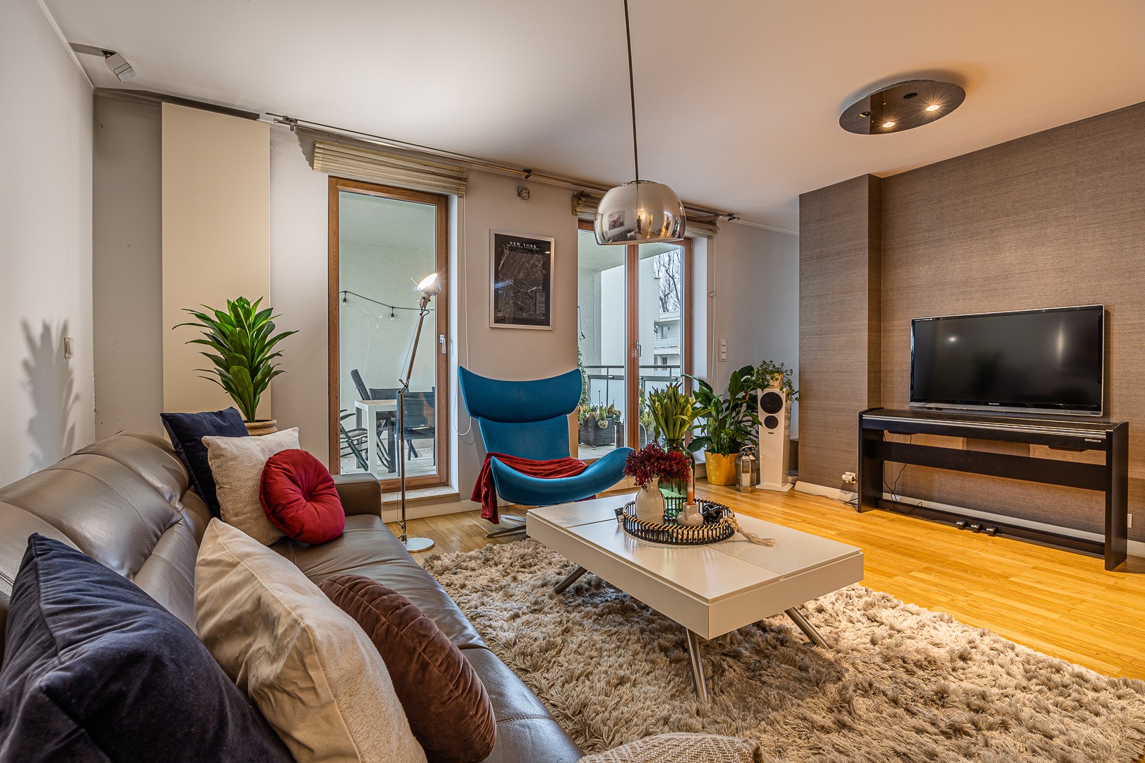 124,6 m² | 4 POKOJE | 3 SYPIALNIE | 2 ŁAZIENKI | TARAS + BALKON | 2 MIEJSCA GARAŻOWE