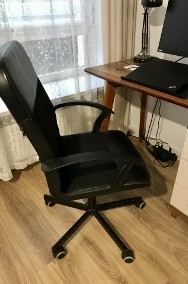Krzesło biurowe obrotowe Ikea RENBERGET czarne-2