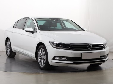 Volkswagen Passat B8 , Salon Polska, Serwis ASO, Navi, Klimatronic, Tempomat,-1