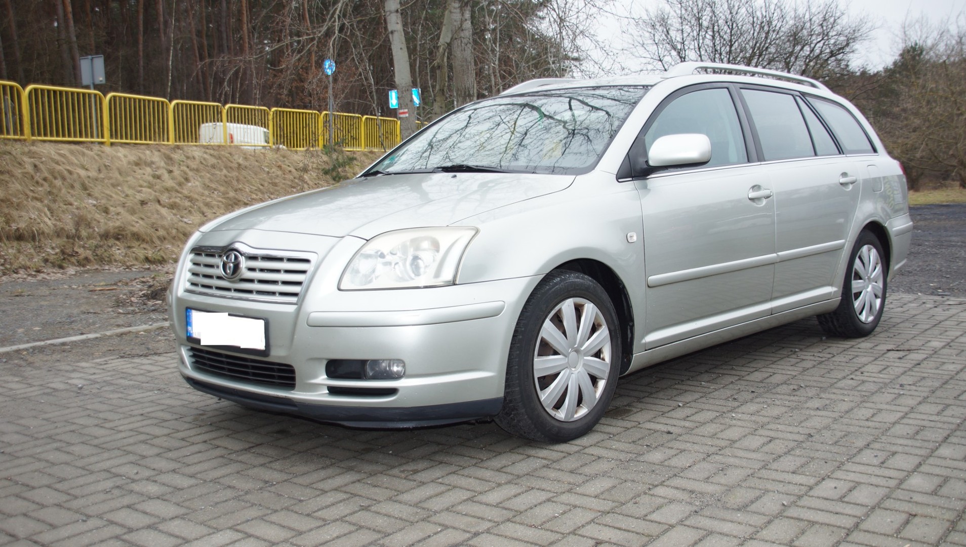 Toyota Avensis II Toyota Avensis 1,8 PB, wersja prestige