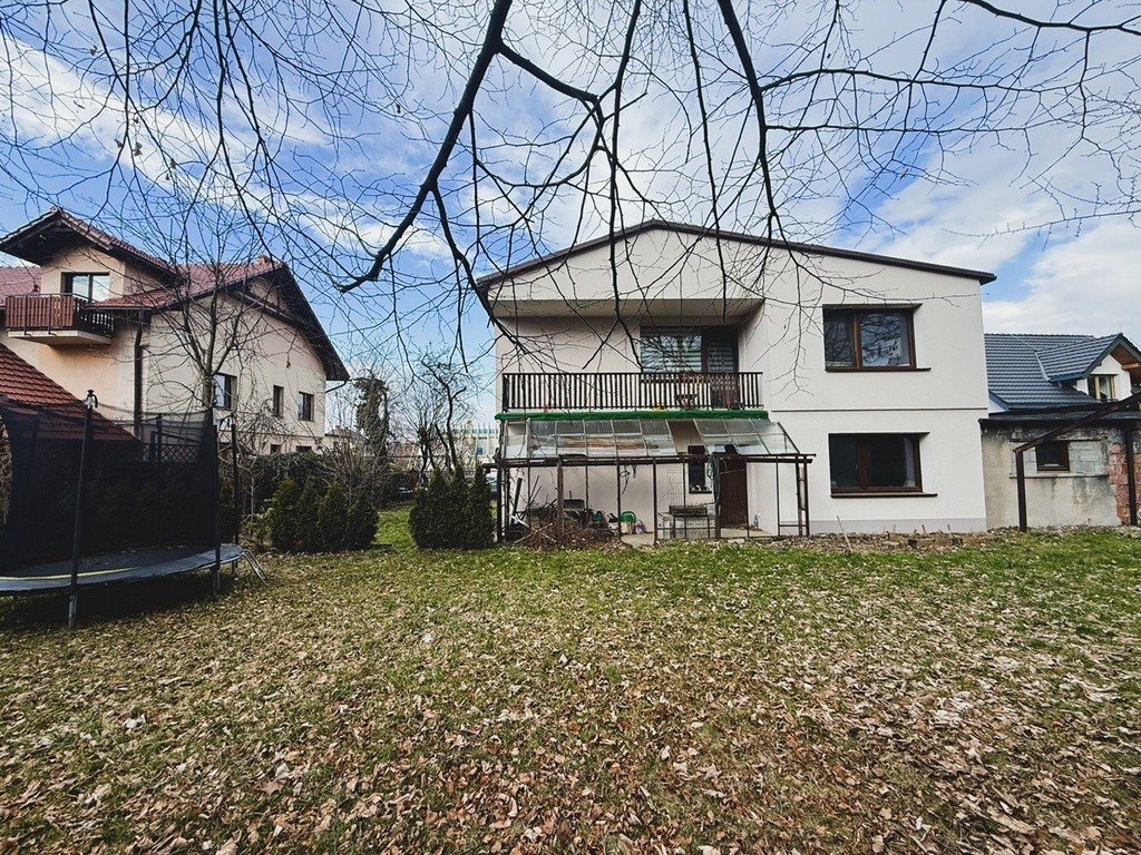 dom na sprzedaż