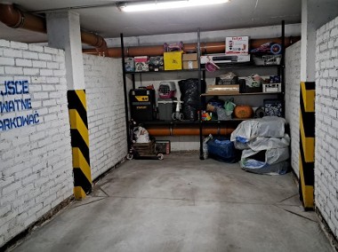Miejsce postojowe w garażu podziemnym. Puławska 45C-1