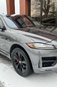 Jaguar F-Pace-2