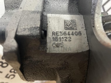 John Deere 6068 - pompa oleju RE564406-2