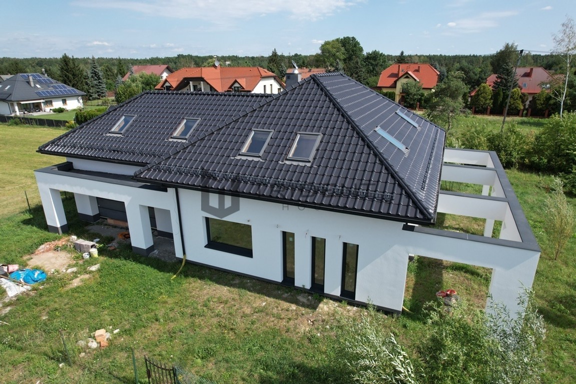 Nowoczesny dom! Pompa ciepła! Działka 1365 m².