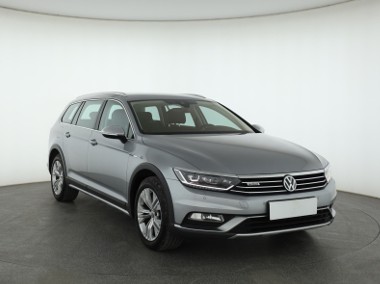 Volkswagen Passat B8 , Salon Polska, Serwis ASO, 190 KM, Automat, VAT 23%, Skóra,-1