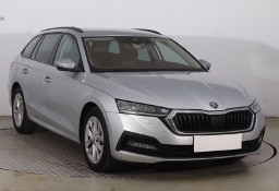 Skoda Octavia IV , Salon Polska, VAT 23%, Klimatronic, Tempomat, Parktronic,