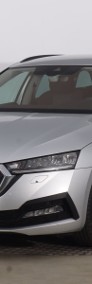 Skoda Octavia IV , Salon Polska, VAT 23%, Klimatronic, Tempomat, Parktronic,-3