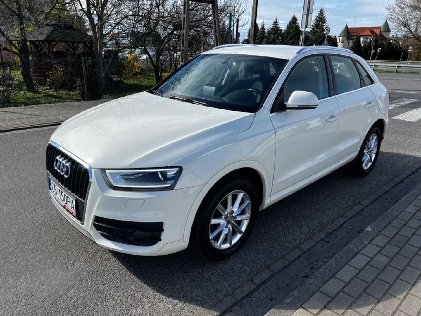 Audi Q3 I (8U)