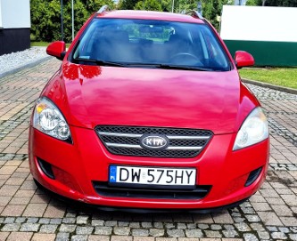 1.6 benz. KOMBI,KLIMA, 2.właściciel (kupione w salonie w PL),czujniki