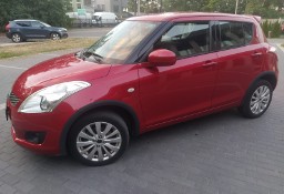 Suzuki Swift V Suzuki Swift cross Full