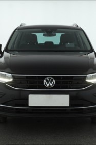 Volkswagen Tiguan , Salon Polska, 1. Właściciel, DSG, VAT 23%, Navi,-2