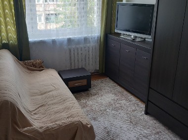 Ładne trzypokojowe mieszkanie  w centrum Wrocławia .-1