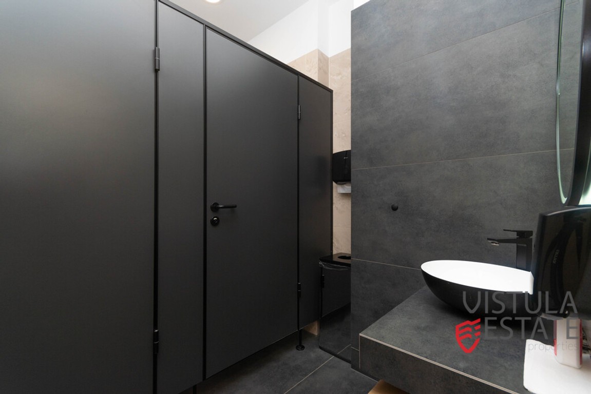 Lokal biurowy | 357,68 m² | okolice Ikei – pohled 6