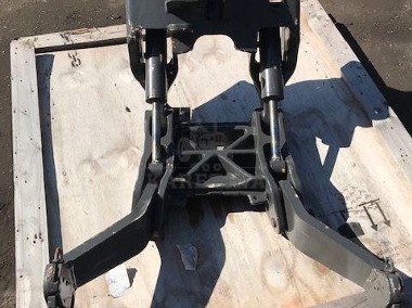 Claas Axion - Przedni Podnośnik TUZ-1