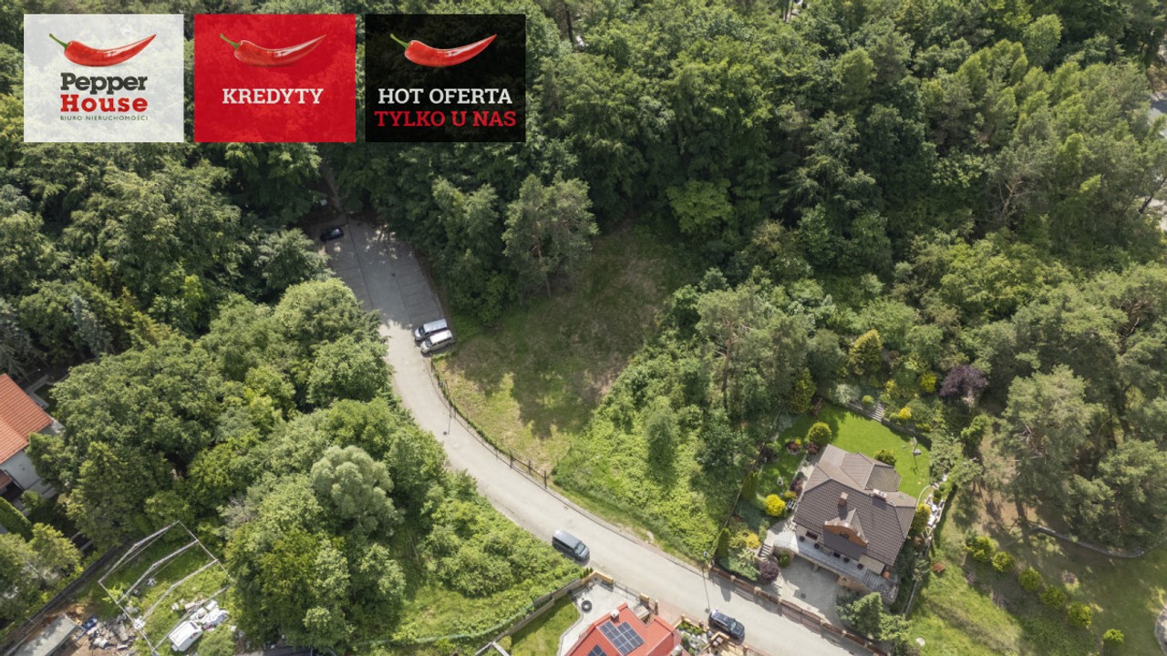 Działka budowlana 972 m² z pozwoleniem na budowę - Więcej