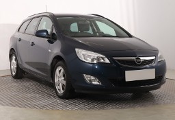 Opel Astra J , Klima, Tempomat, Parktronic, Podgrzewane siedzienia,ALU