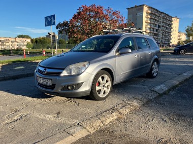 Opel Astra H kombi 1.6 Turbo-1