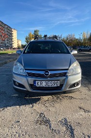 Opel Astra H kombi 1.6 Turbo-2