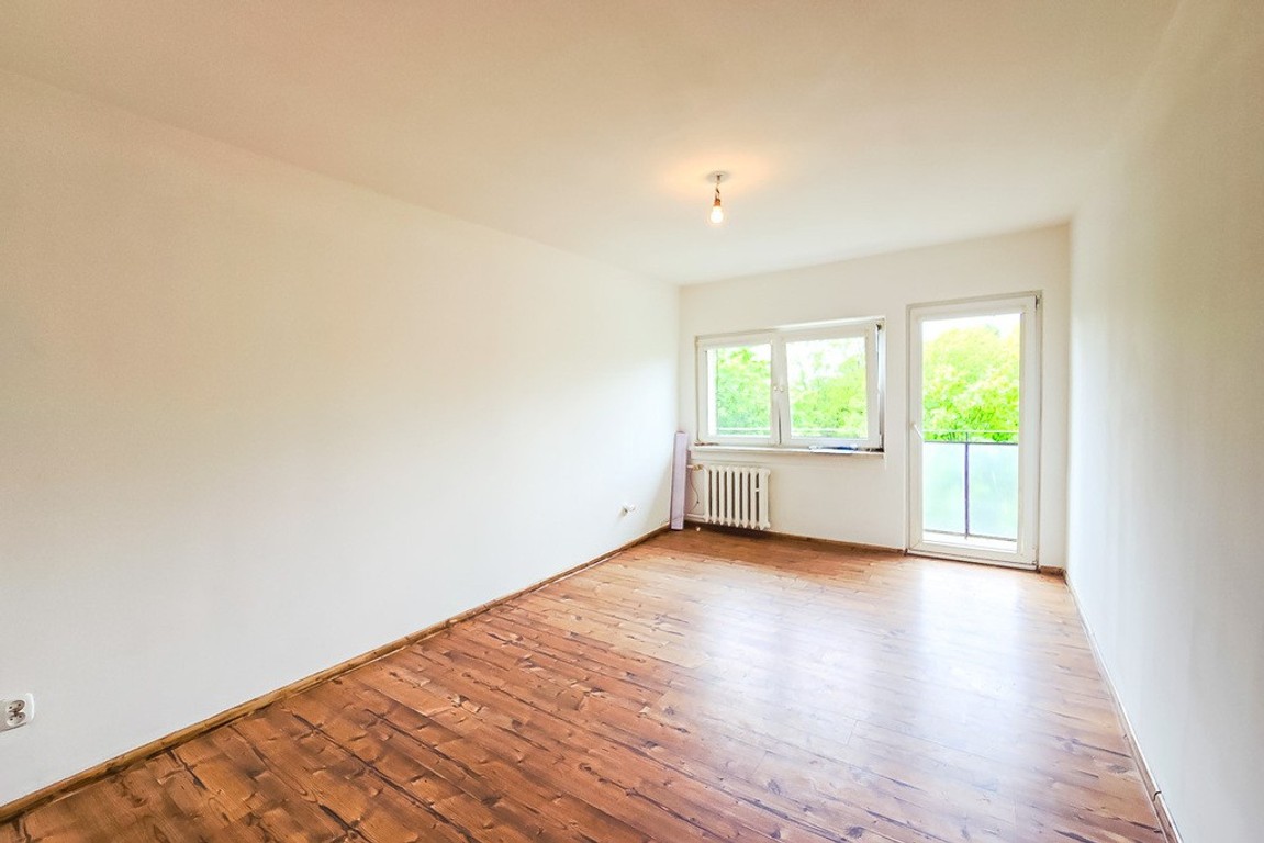 Kawalerka na Bałutach z balkonem i windą