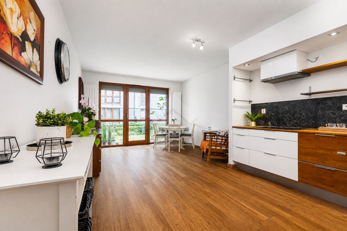 Apartament typu studio z ogródkiem-Bronowice