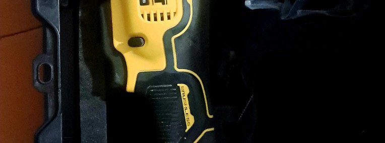 Dewalt-1