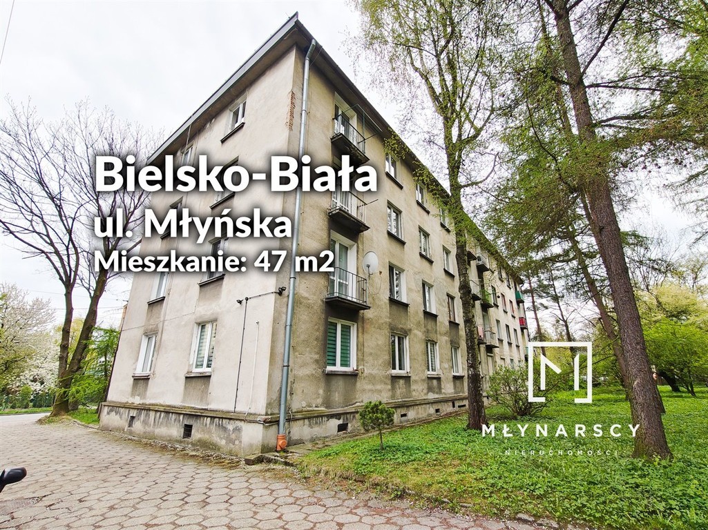 2 pok do remontu | zieleń za oknem | balkon