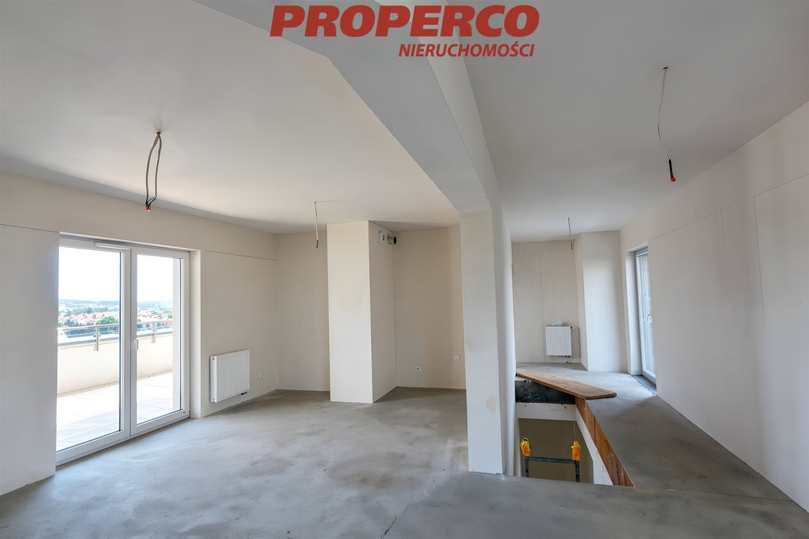 Apartament 131,03, 6 pokoi, Bohaterów Warszawy