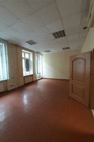 Pomieszczenia biurowe-2