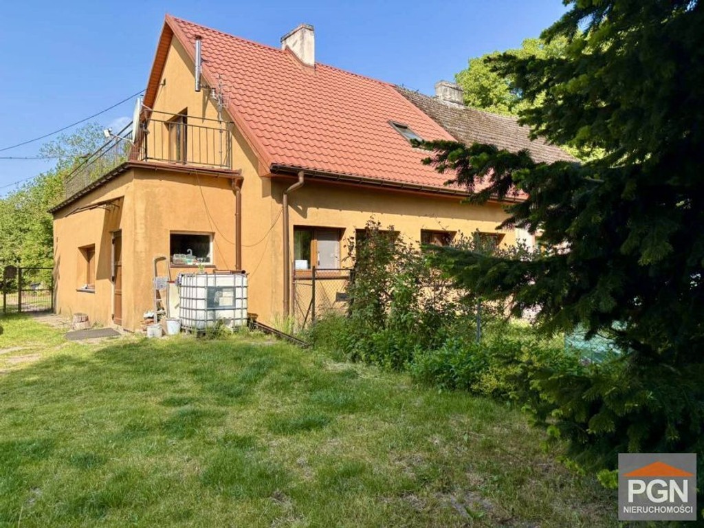 1/2 Bliźniaka W Spokojnej Lokalizacji, 5 km od Hos