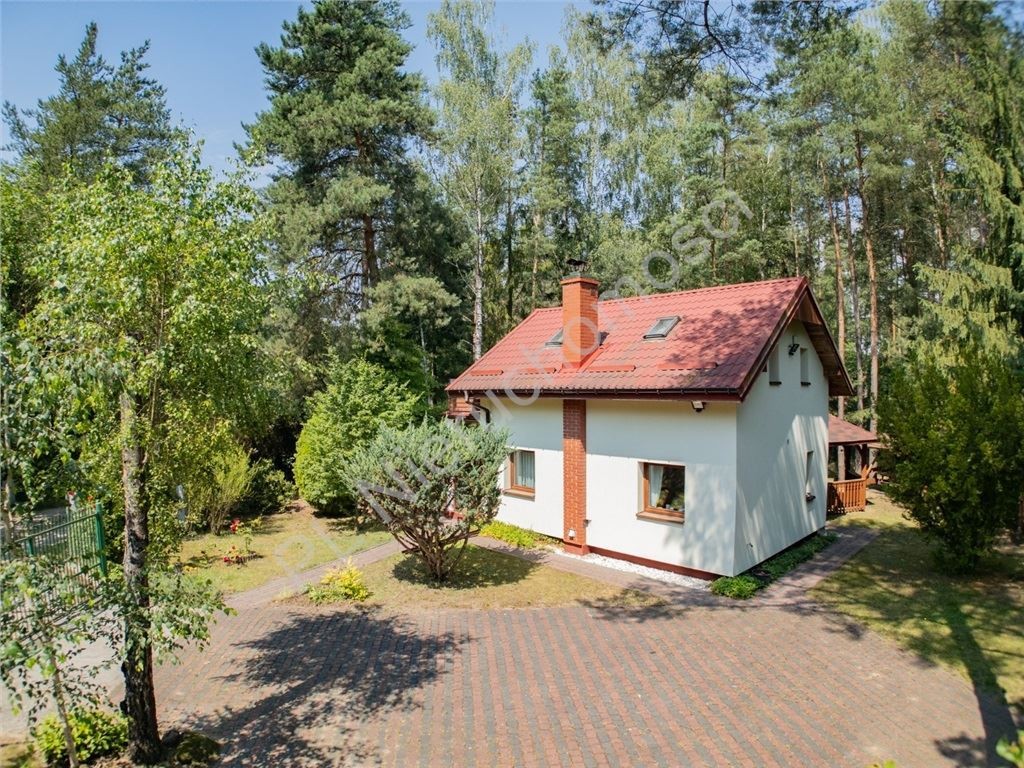 Wyjątkowy dom wśród zieleni- 75 m²- ogród 980 m²