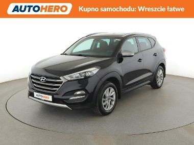 Hyundai Tucson III klima auto navi grzane fotele kamera i czujniki parkowania hak-1
