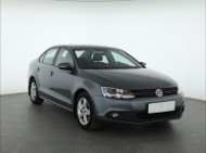 Volkswagen Jetta VI , Salon Polska, Klimatronic, Tempomat, Parktronic,