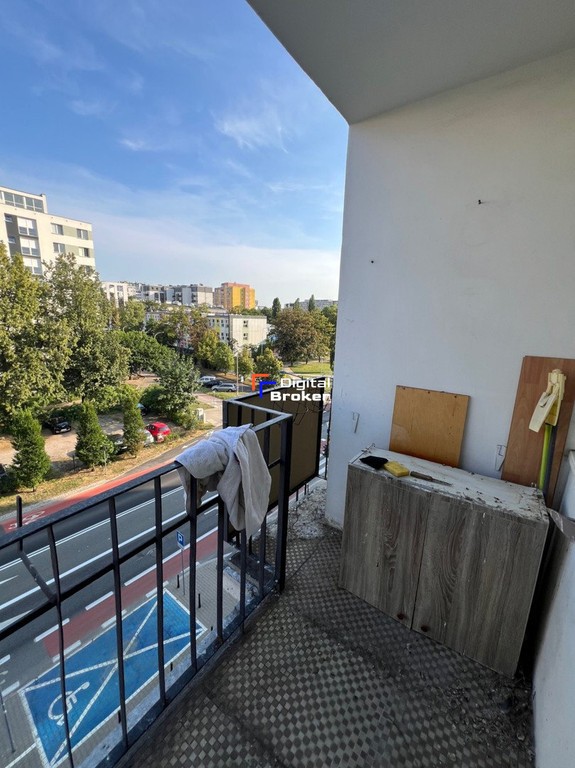 3 pokoje na Muranowie z miejscem postojowym - Widok 3