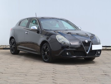 Alfa Romeo Giulietta , Navi, Klimatronic,ALU